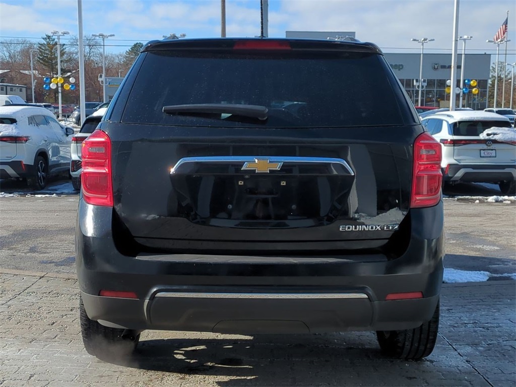 2016 Chevrolet Equinox LTZ photo 4