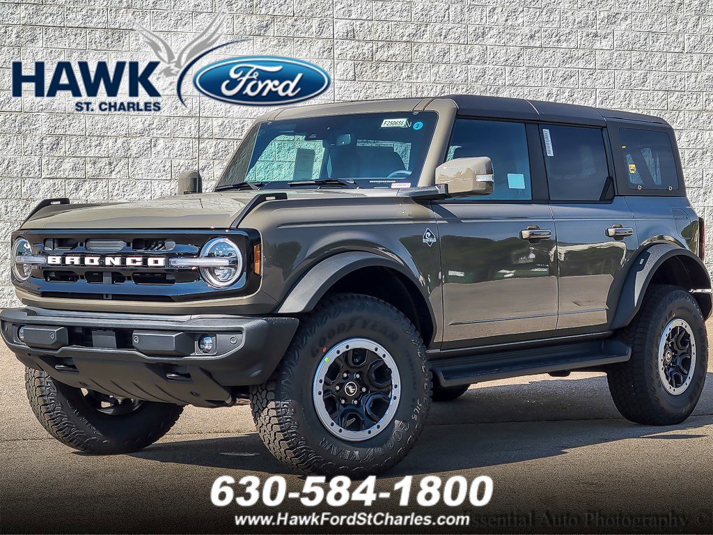2025 Ford Bronco 4-Door Outer Banks's photo