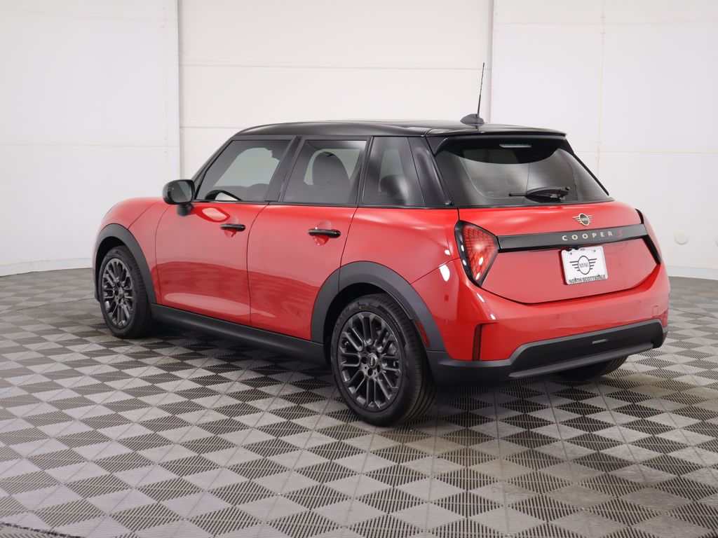 2025 Mini Cooper 4 Door Hardtop Signature photo 6
