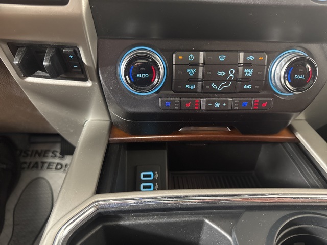 2019 Ford F-350 photo 16