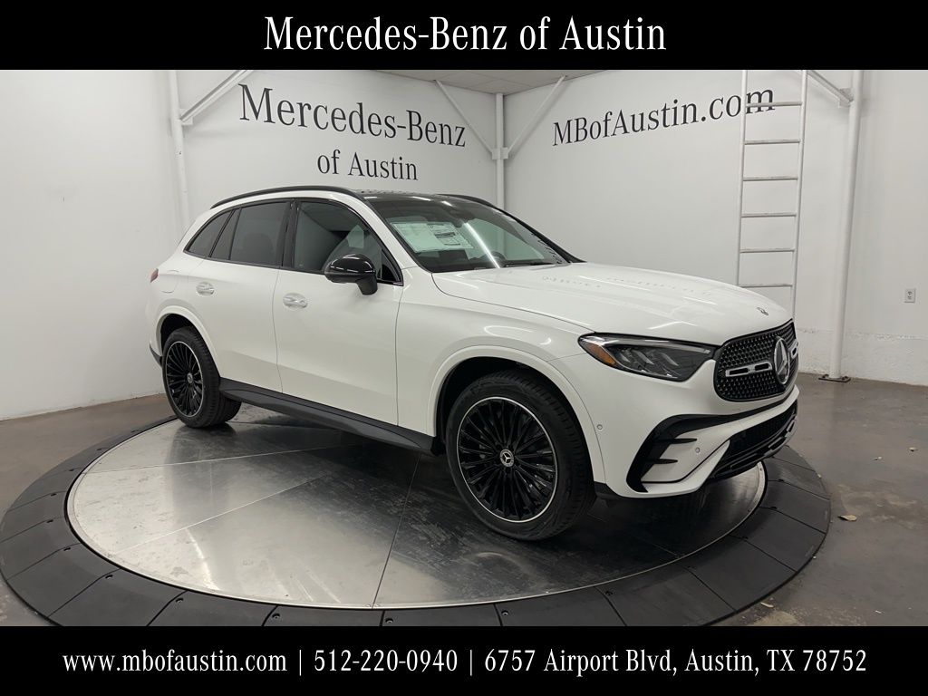 2026 Mercedes-Benz GLC Base's photo