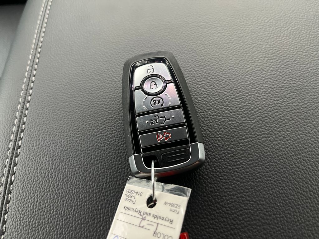 2026 Ford F-350 Lariat photo 22