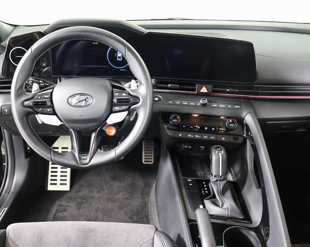 2022 Hyundai Elantra N Base photo 13