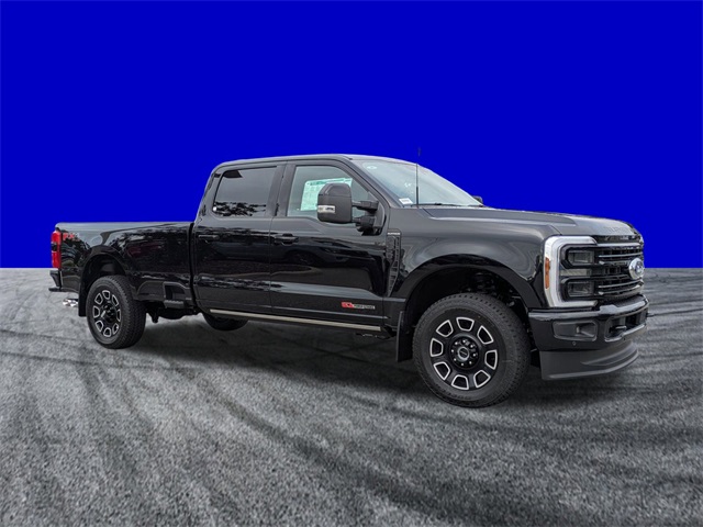 2026 Ford F-350 Platinum photo 2