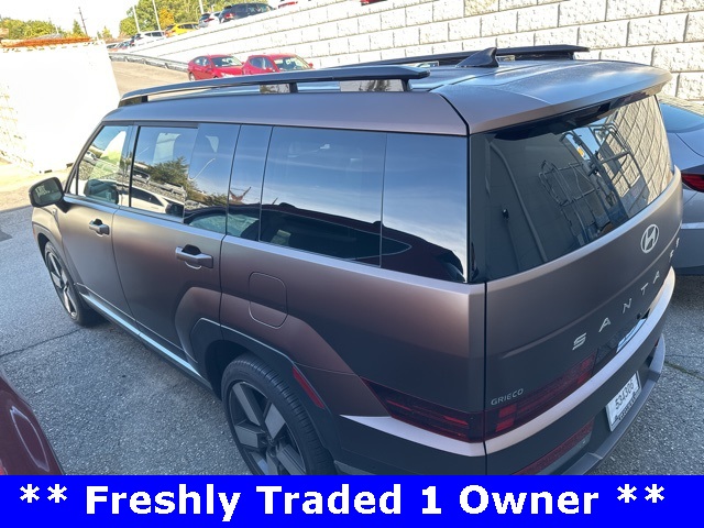 2024 Hyundai Santa Fe Limited photo 3