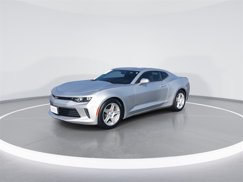 2018 Chevrolet Camaro 1LT photo 4