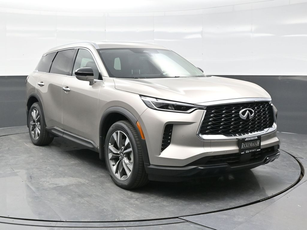 2025 INFINITI QX60 LUXE's photo