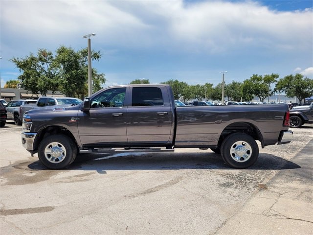 2025 Ram 2500 Tradesman photo 6