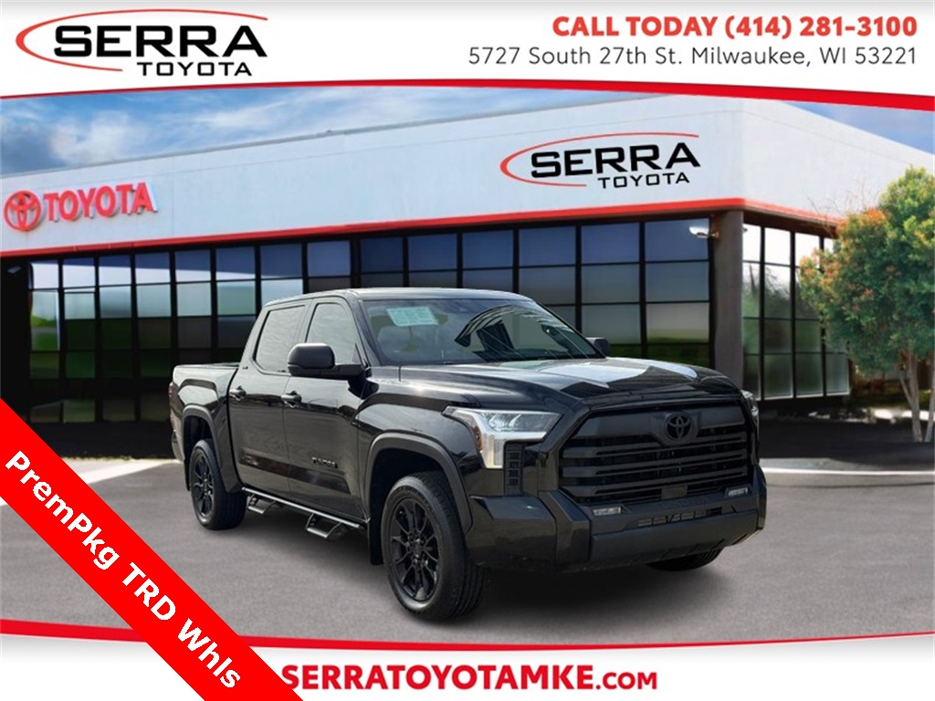 2024 Toyota Tundra SR5's photo