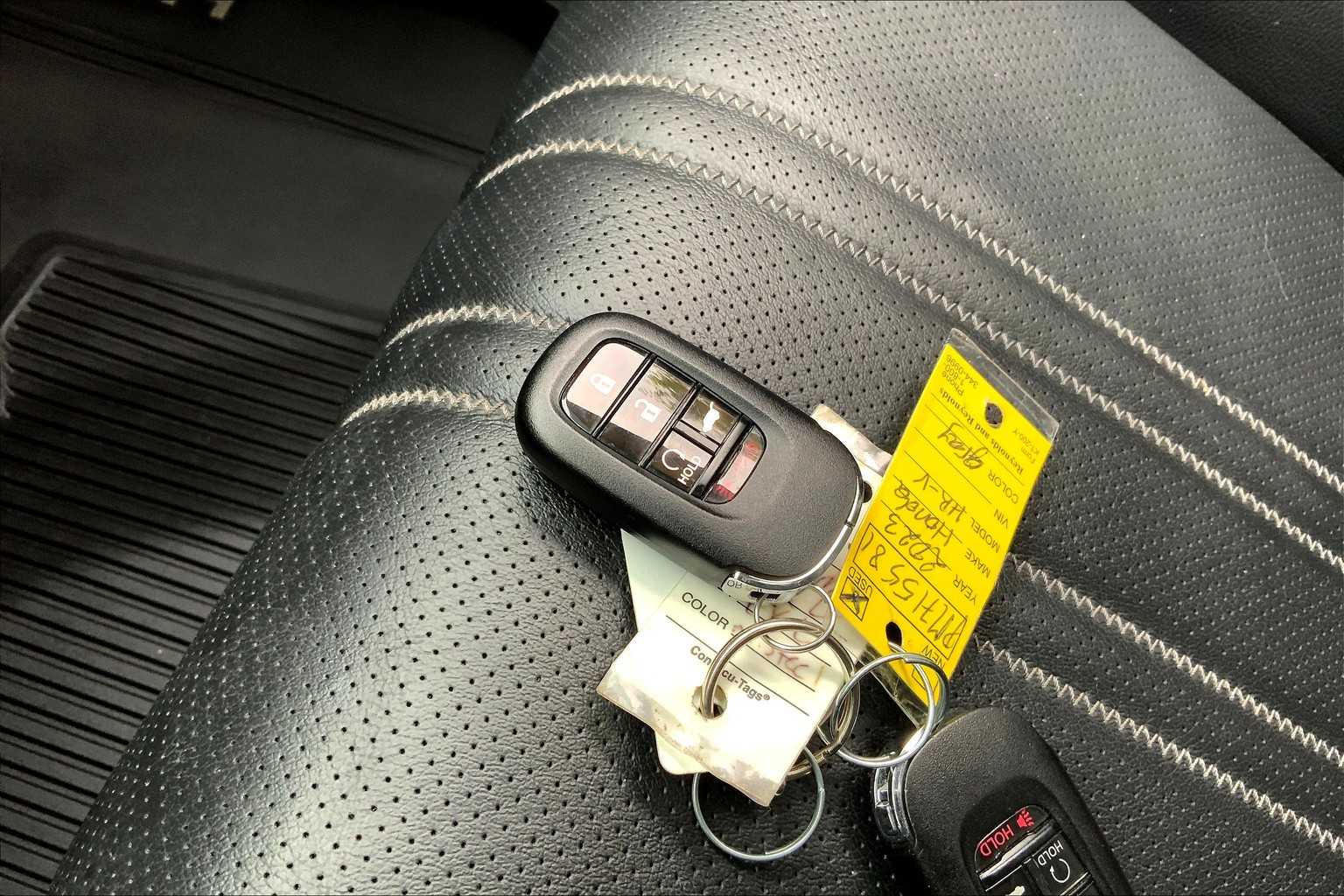 2023 Honda HR-V EX-L photo 13