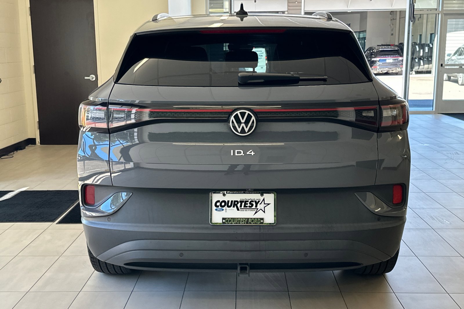 2023 Volkswagen ID.4 Pro S photo 4