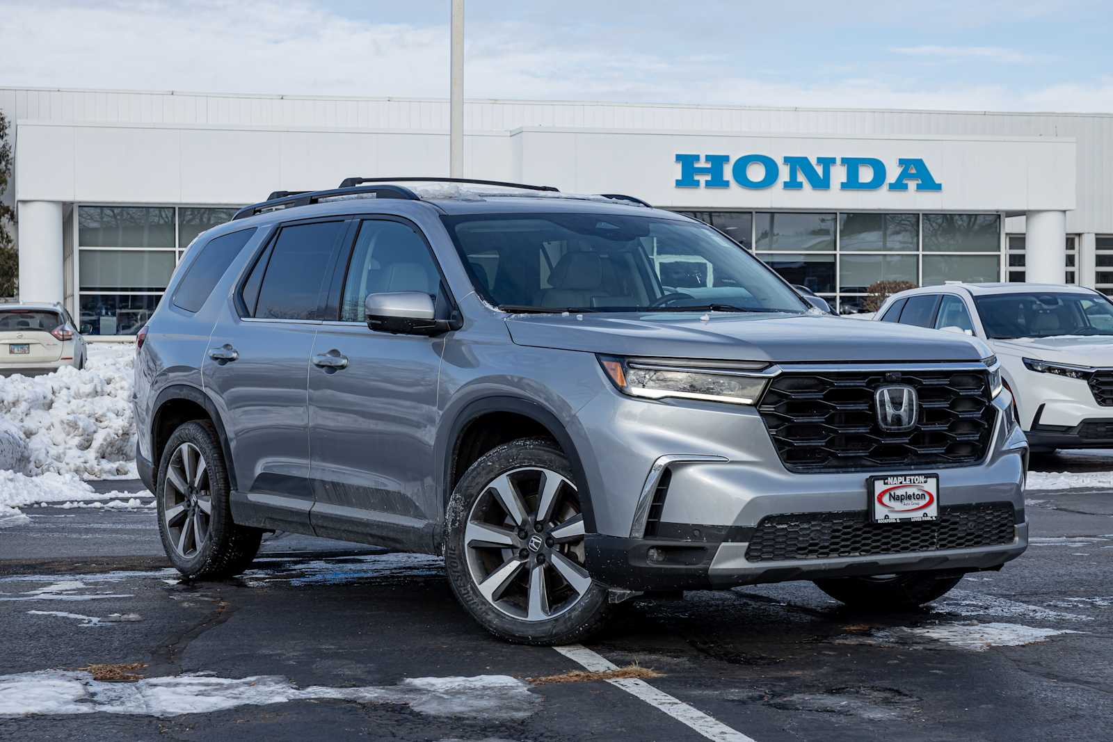 2023 Honda Pilot Elite's photo