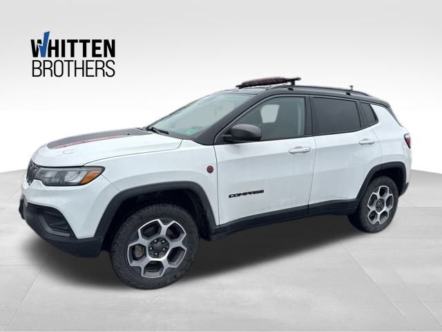 2022 Jeep Compass Trailhawk's photo