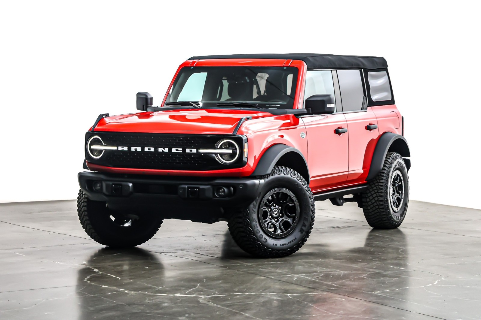 2023 Ford Bronco 4-Door Wildtrak's photo
