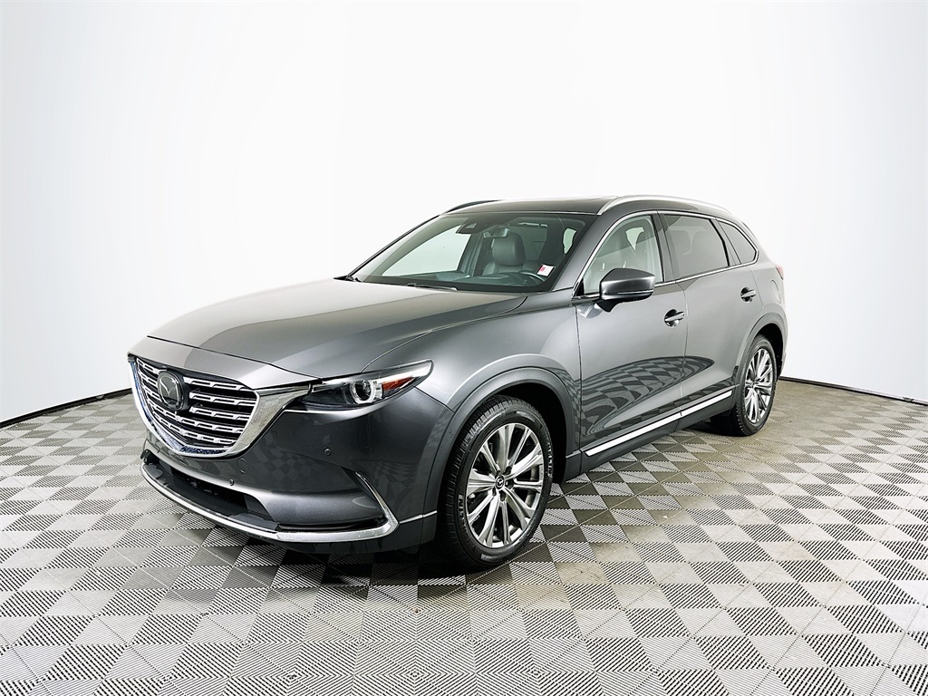 Used 2021 Machine Gray Metallic Mazda Signature image 1