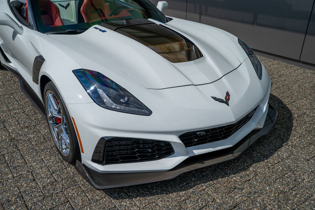 2019 Chevrolet Corvette ZR1 3ZR photo 3