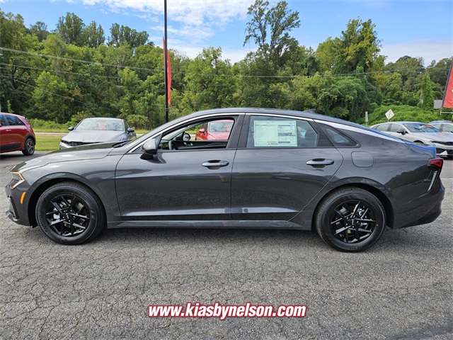 2026 Kia K5 LXS photo 4