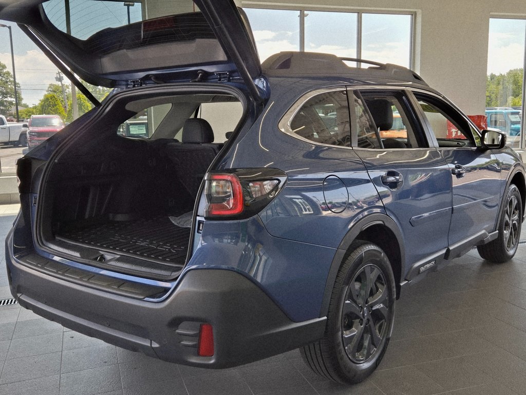 2022 Subaru Outback Onyx Edition XT photo 10