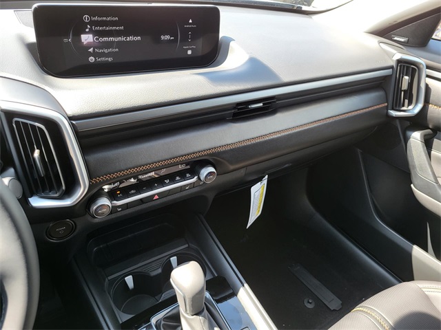 2025 Mazda CX-50 Premium photo 17