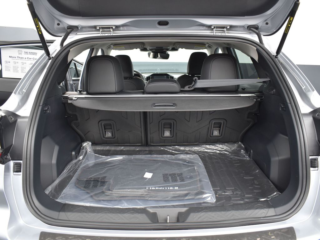 2025 Subaru Crosstrek Limited photo 19