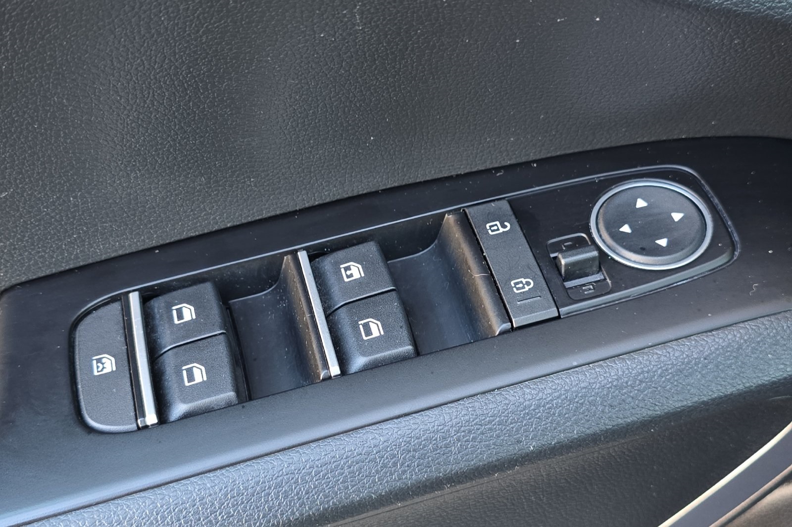 2023 Kia Soul EX photo 11