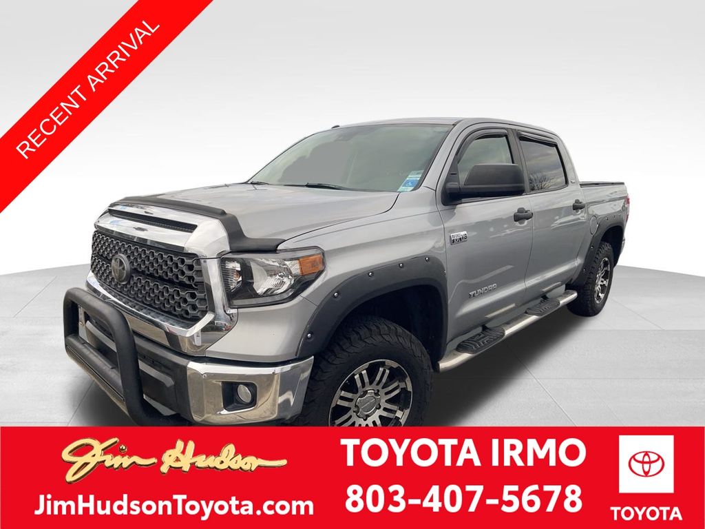 2019 Toyota Tundra SR5's photo