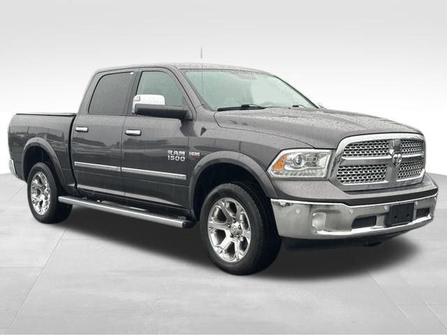 2016 RAM Ram 1500 Pickup Laramie's photo