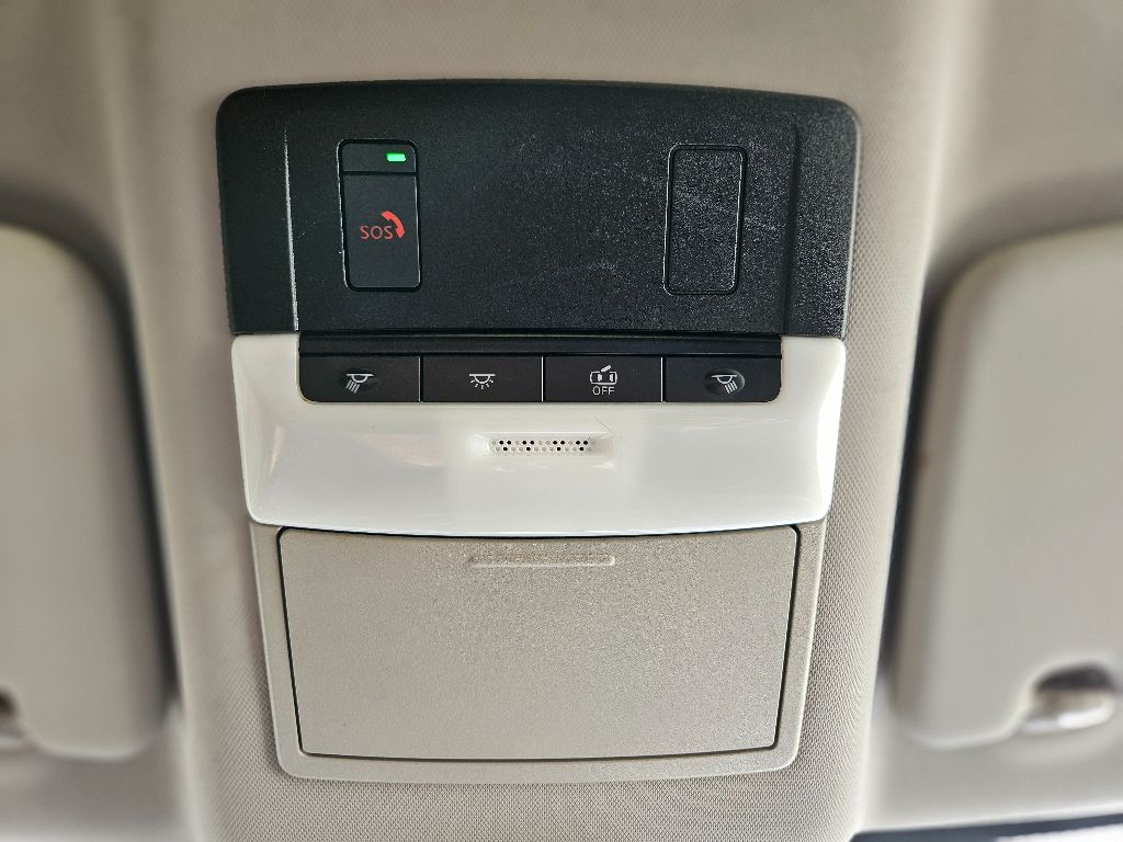 2022 Nissan Rogue SV photo 25