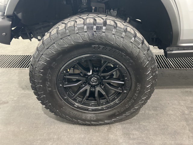 2022 Ford Bronco Black Diamond photo 16