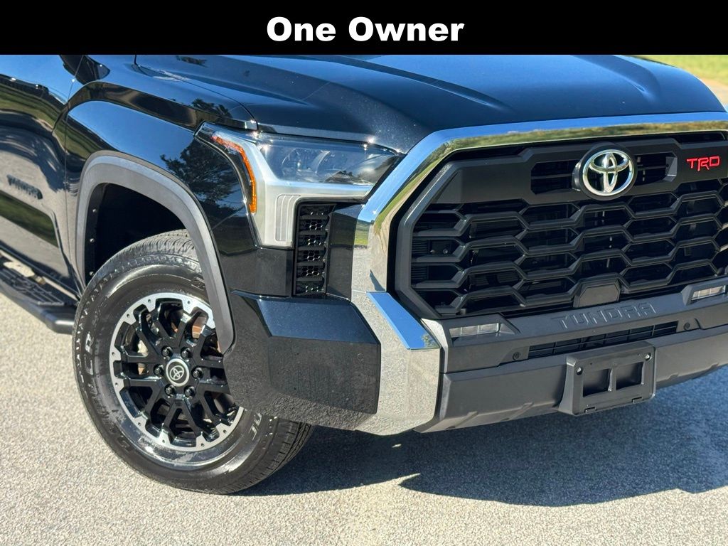 2023 Toyota Tundra SR5 TRD Off-Road photo 4