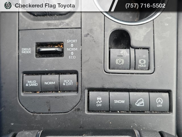 2021 Toyota Highlander XLE photo 17