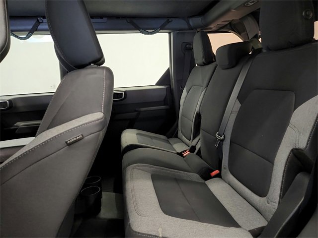 2022 Ford Bronco Base photo 26