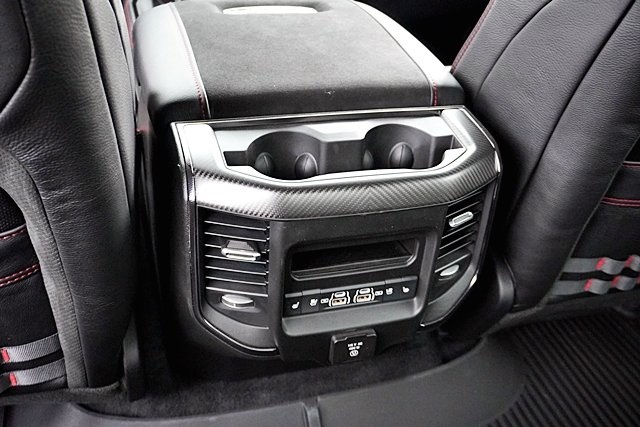 New 2026 Diamond Black Crystal Pearl-Coat Exterior Paint RAM RHO image 23