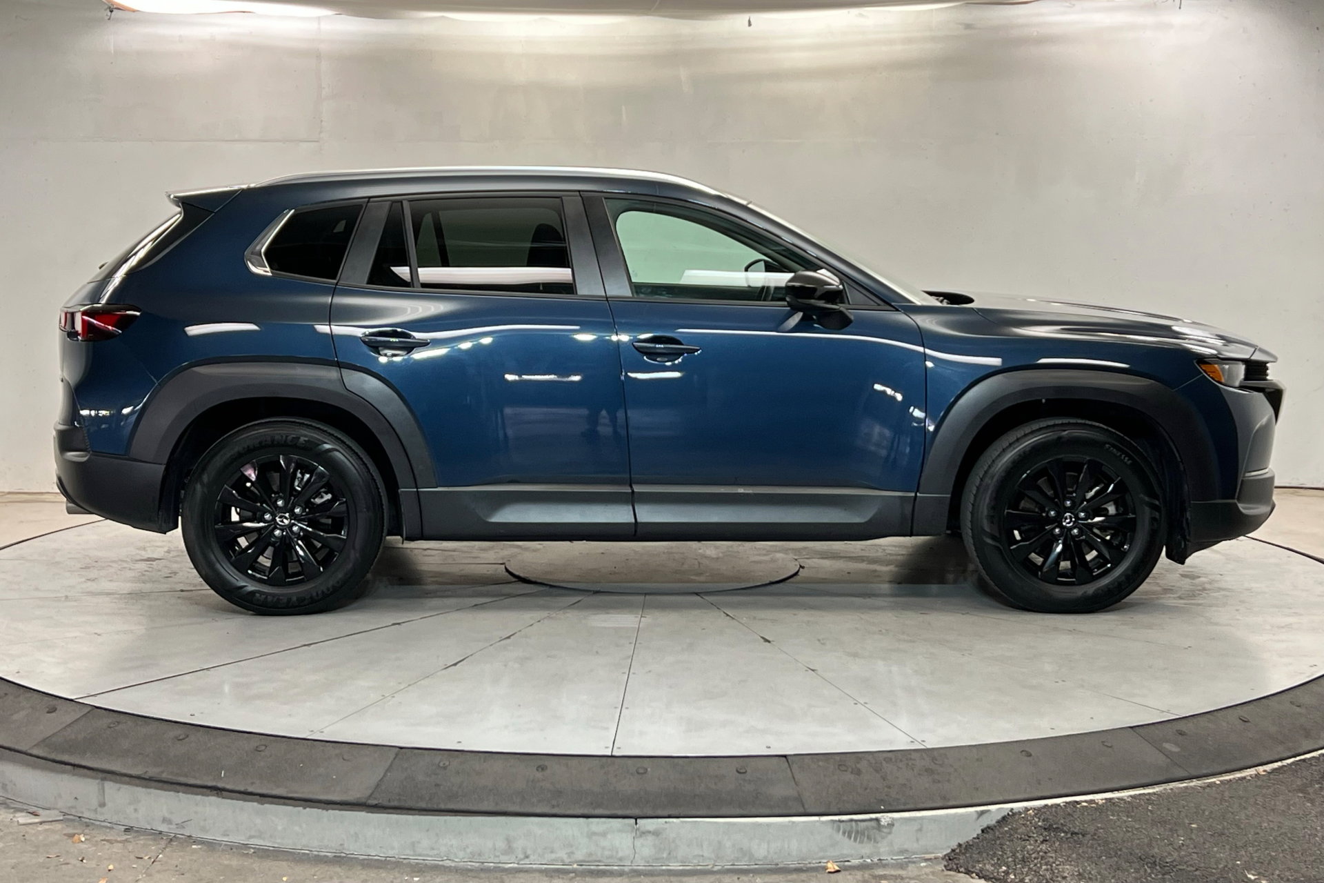 2025 Mazda CX-50 2.5 S Preferred photo 5