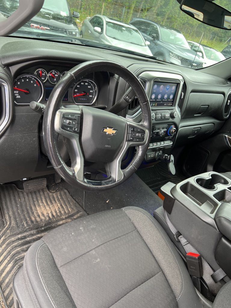 2020 Chevrolet Silverado 1500 LT photo 15