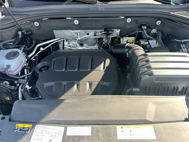 2025 Volkswagen Atlas Cross Sport SEL Premium R-Line photo 42