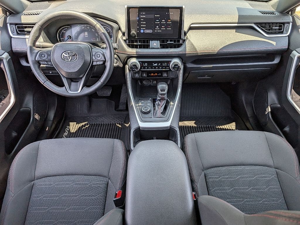 2024 Toyota RAV4 Prime SE photo 19