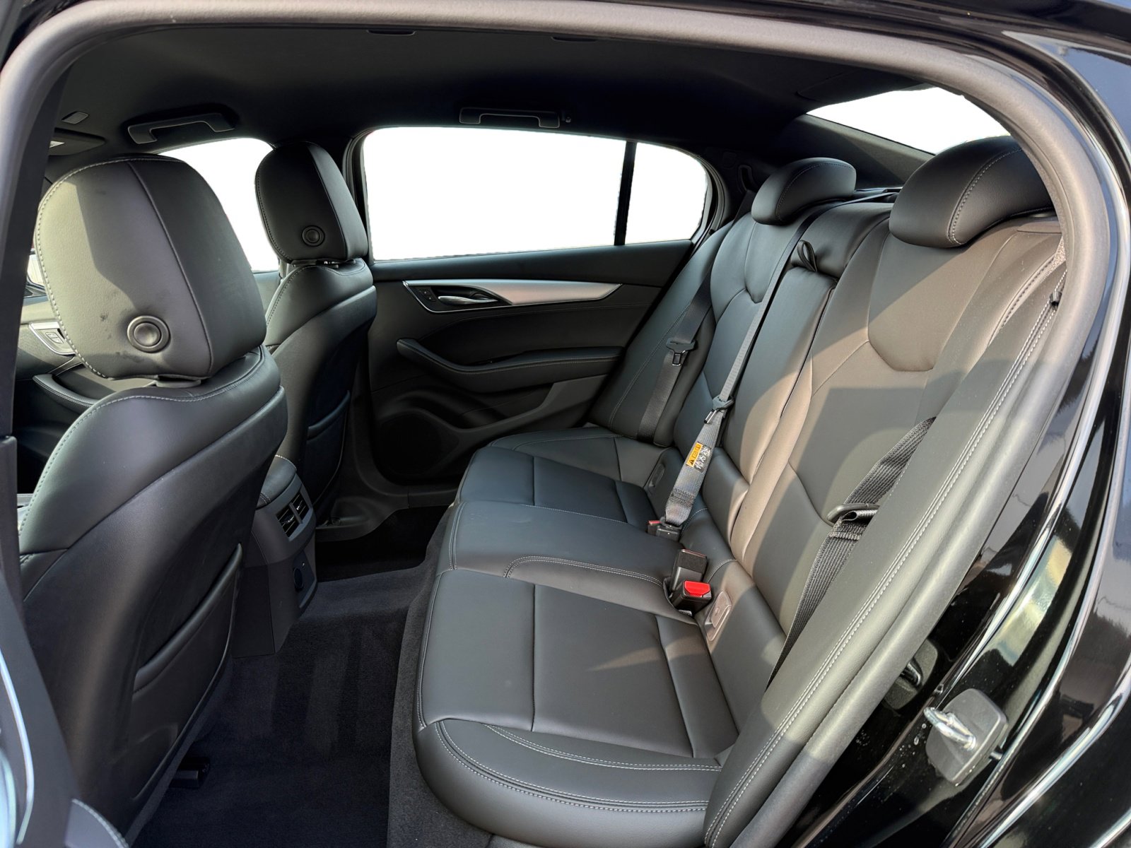 2023 Cadillac CT5 Luxury photo 16
