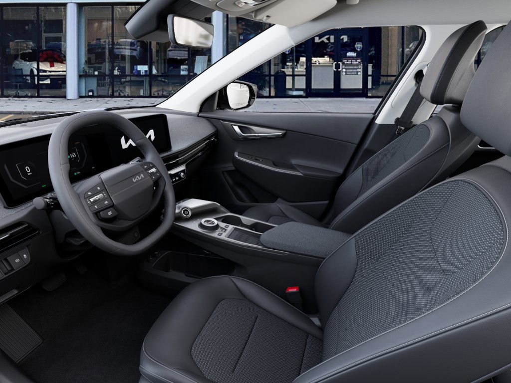 2025 Kia EV6 Light photo 17