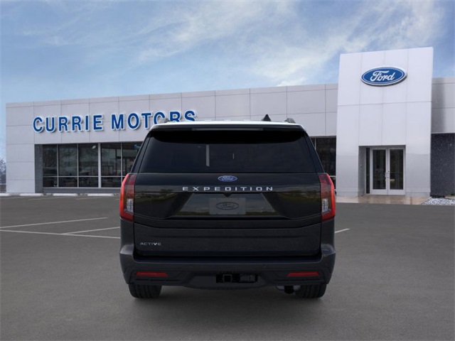 2025 Ford Expedition photo 4