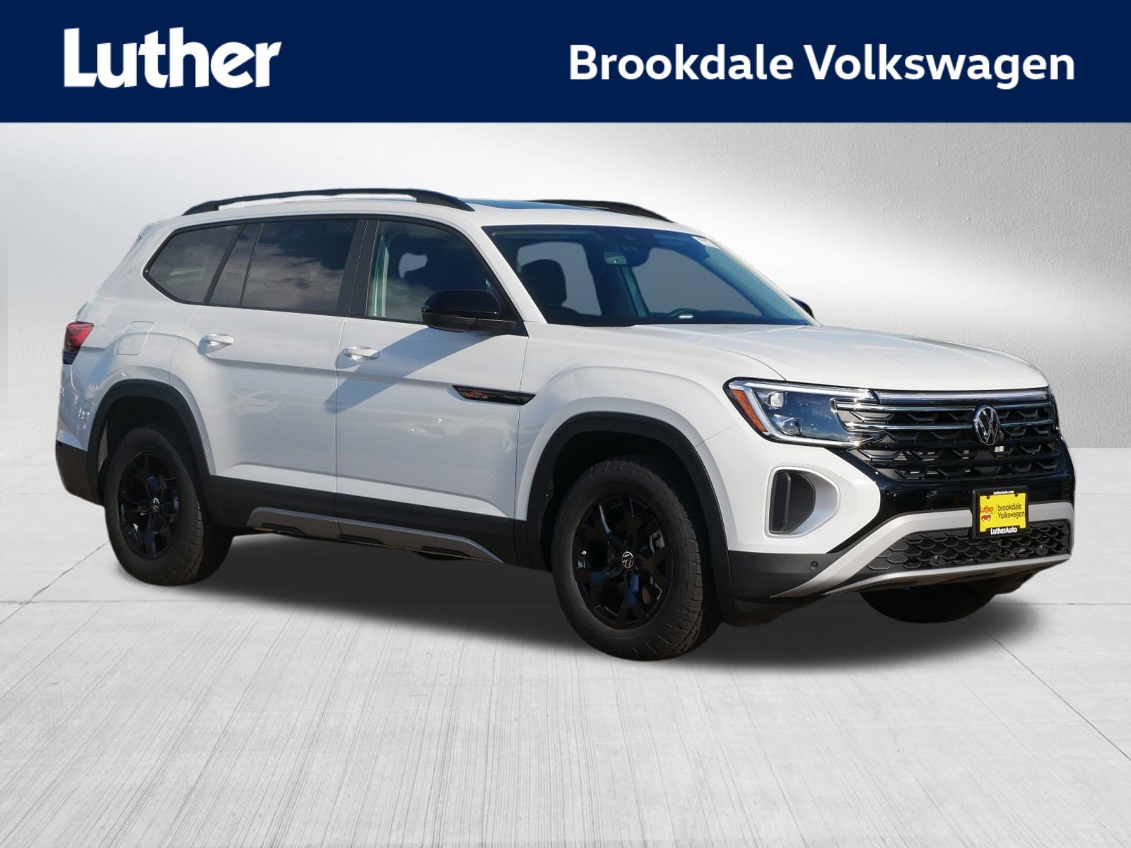 2025 Volkswagen Atlas Atlas Peak Edition's photo