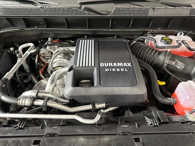 2025 Chevrolet Silverado 1500 RST photo 25