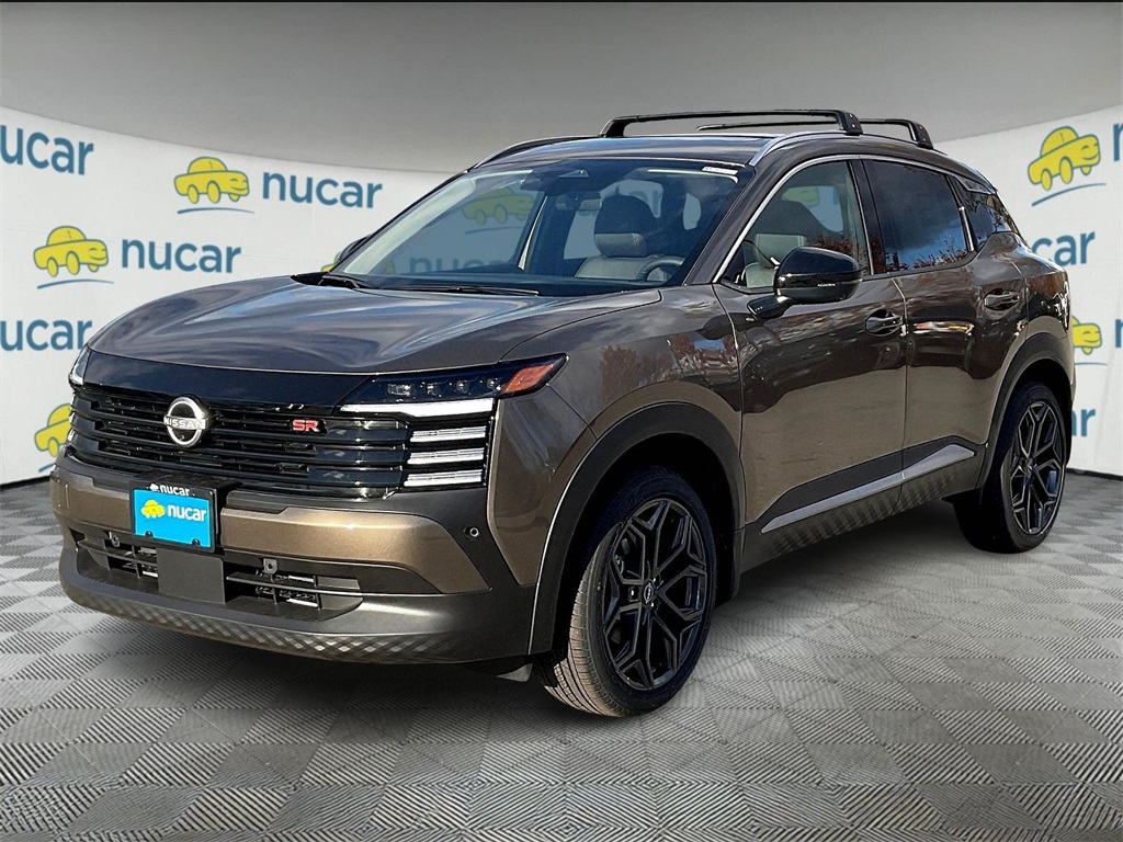 2026 Nissan Kicks SR photo 3