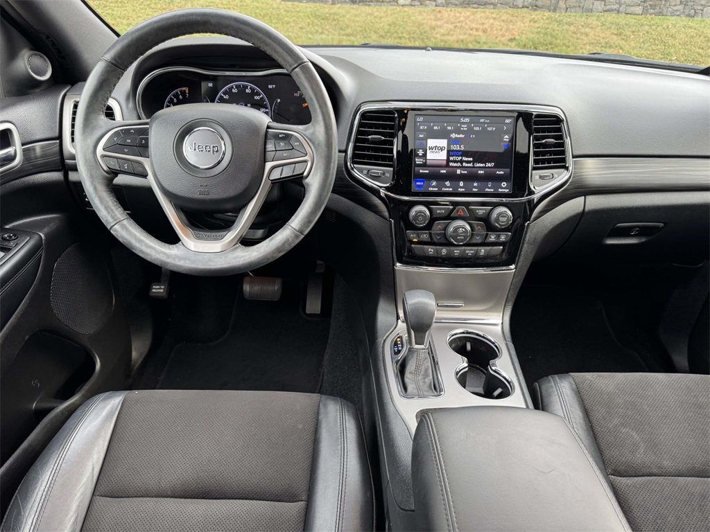 2020 Jeep Grand Cherokee Altitude photo 13