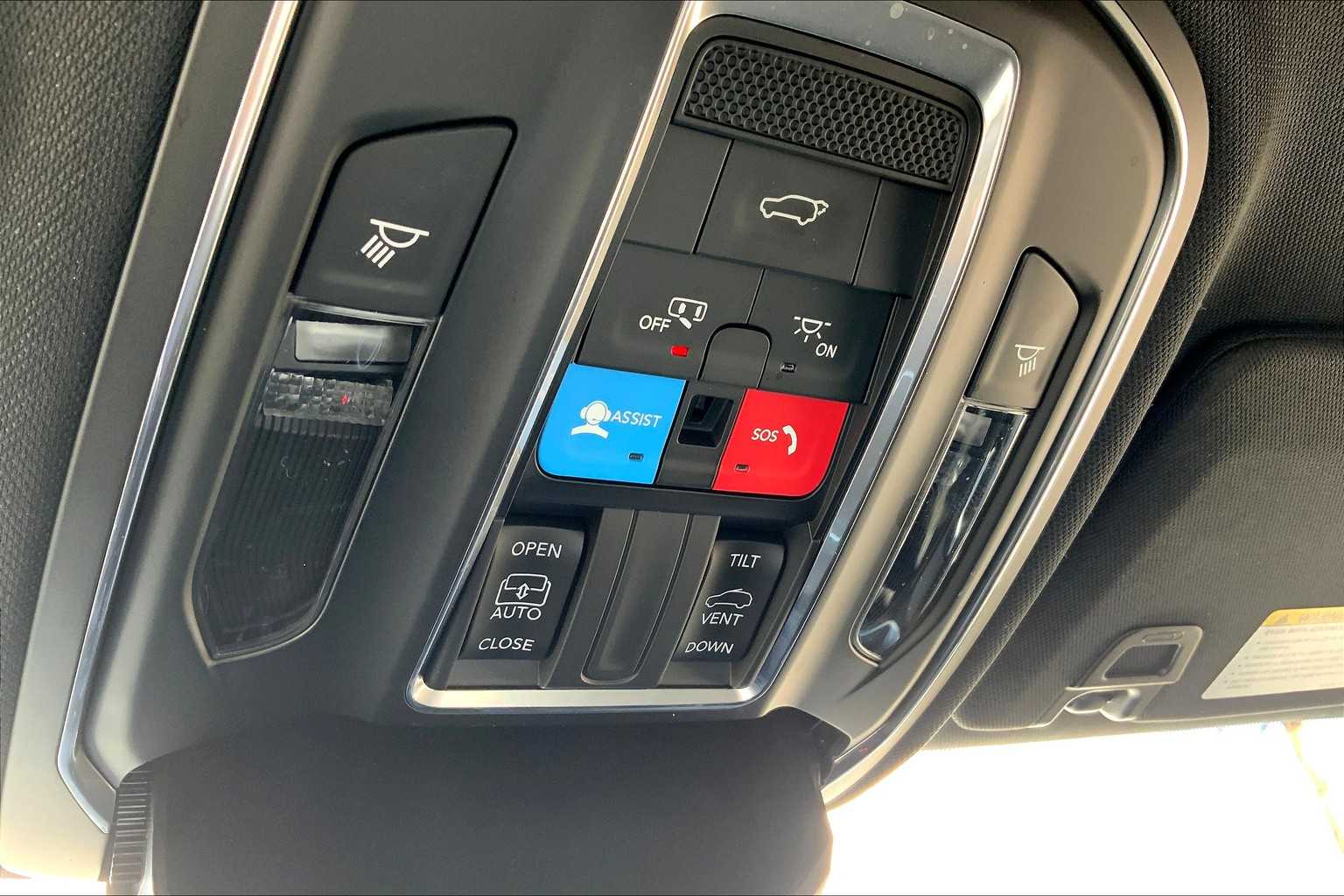 2025 Jeep Grand Cherokee Laredo X photo 28