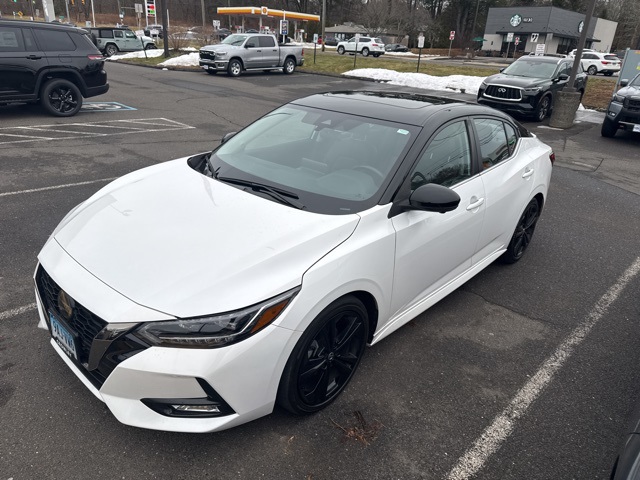 2023 Nissan Sentra SR's photo