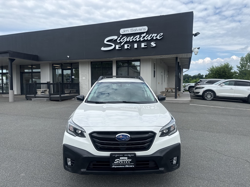2020 Subaru Outback Onyx Edition XT photo 2