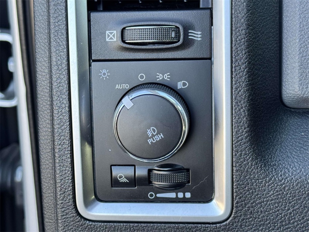 2015 Ram 1500 Big Horn photo 26
