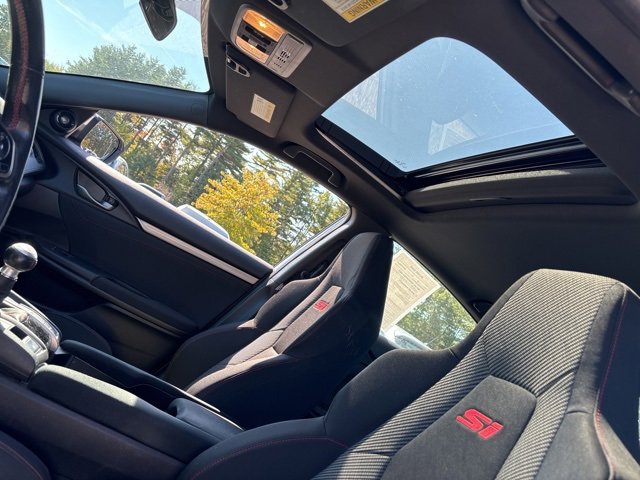 2018 Honda Civic Si photo 10