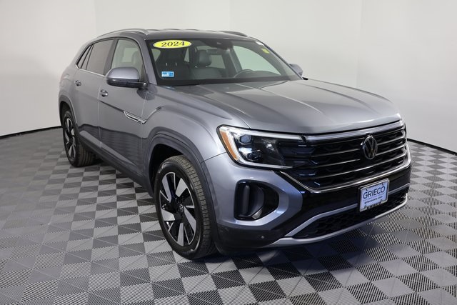 2024 Volkswagen Atlas Cross Sport SE w/Tech's photo